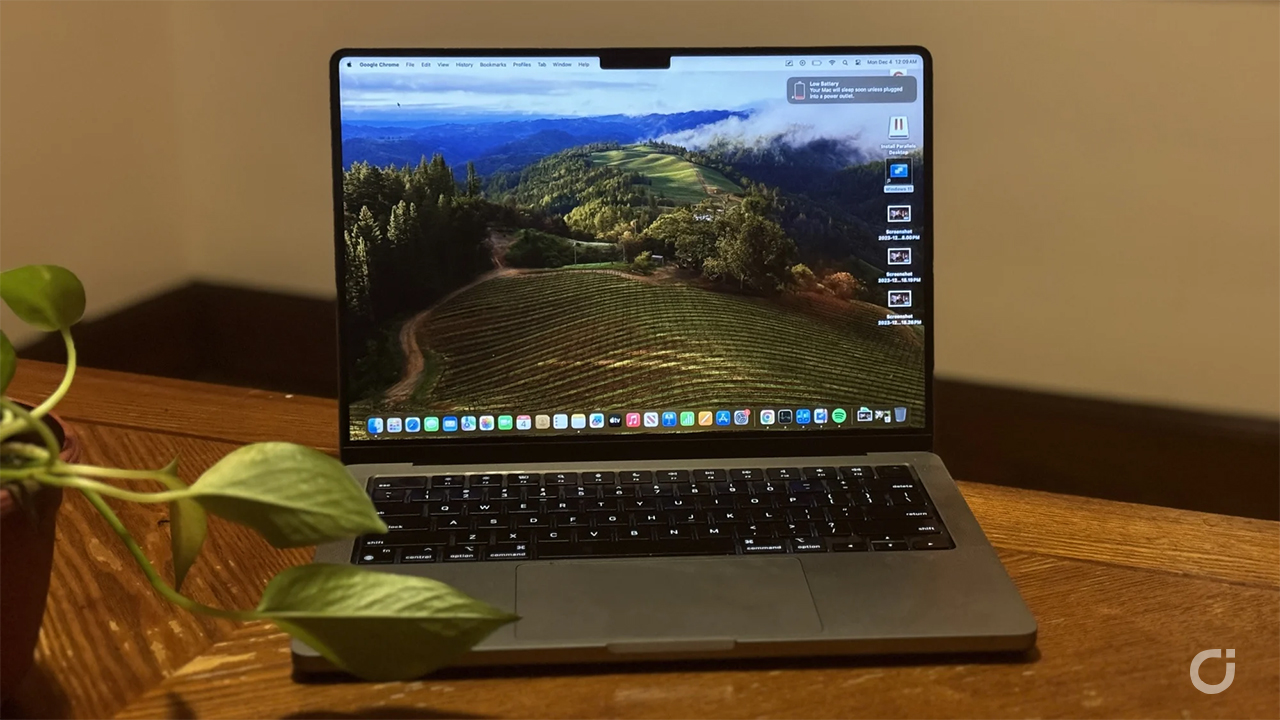 Il primo MacBook Pro OLED potrebbe avere la Dynamic Island come gli iPhone