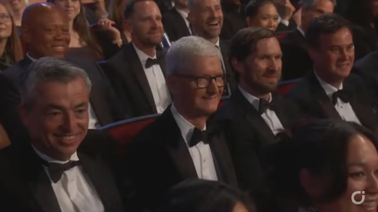 Apple TV+ vince agli Emmy 2025 con The Studio, mentre HBO supera Severance nel dramma
